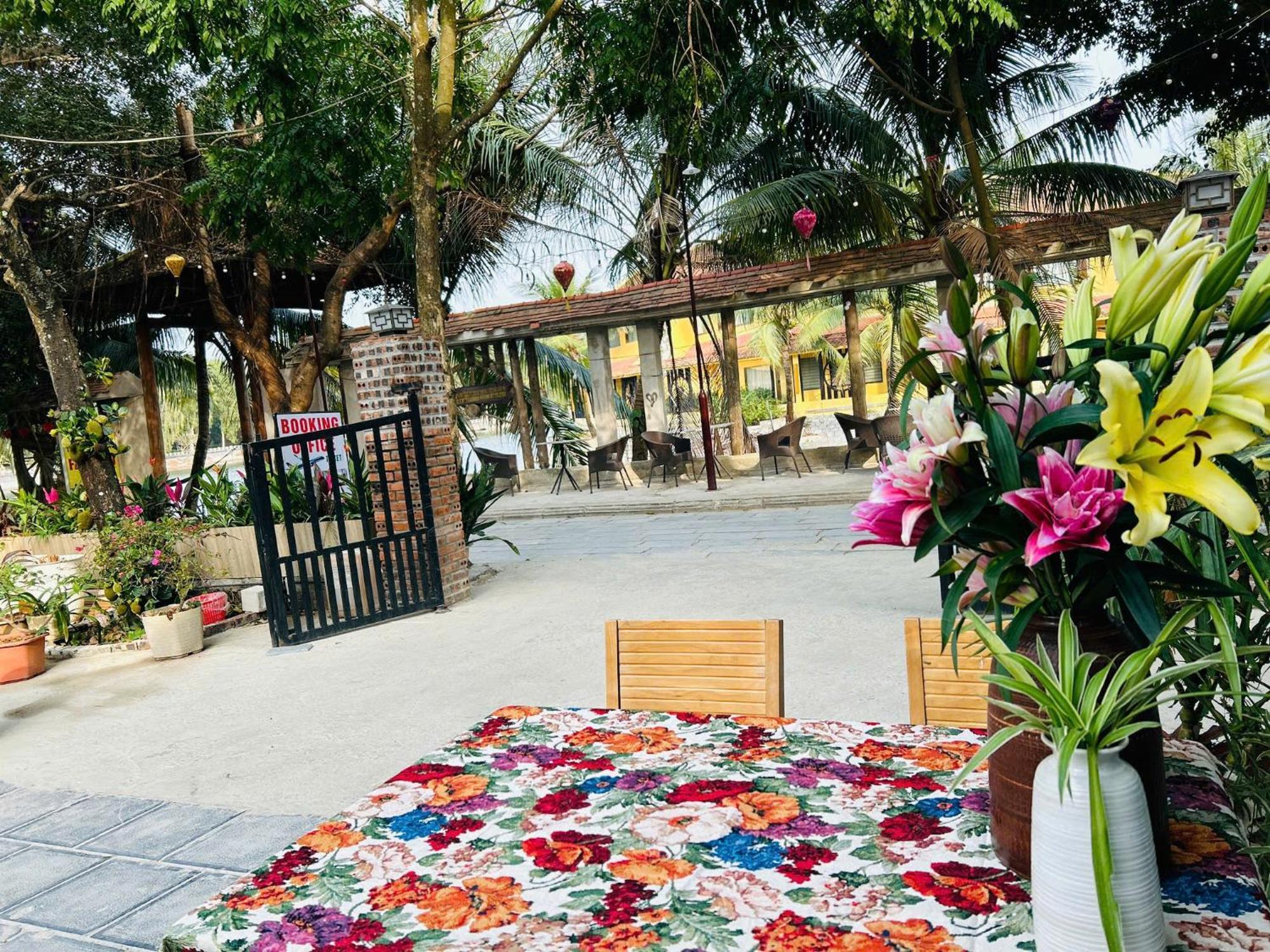 Отель Tam Coc Boutique Garden Ниньбинь Экстерьер фото