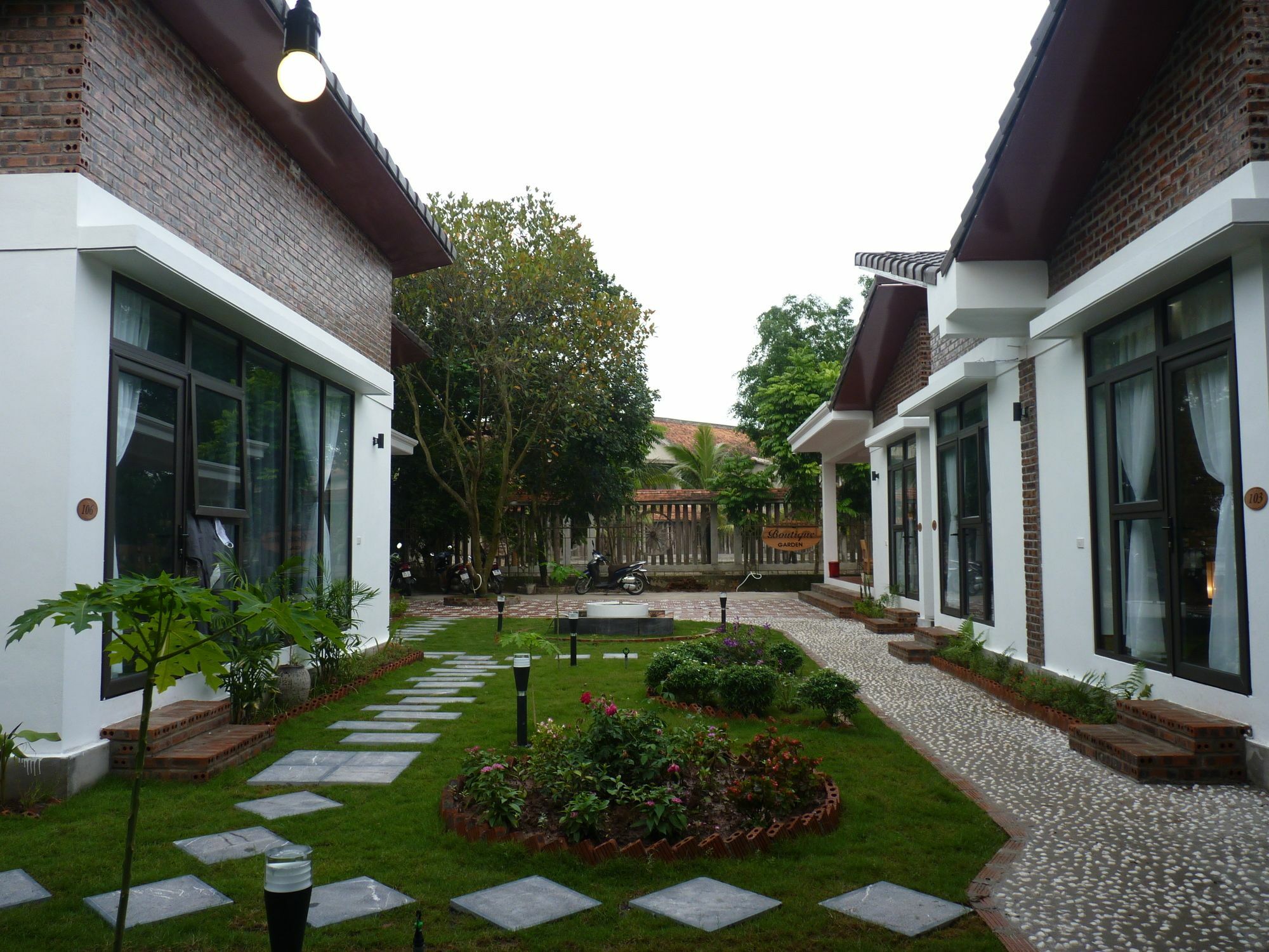 Отель Tam Coc Boutique Garden Ниньбинь Экстерьер фото