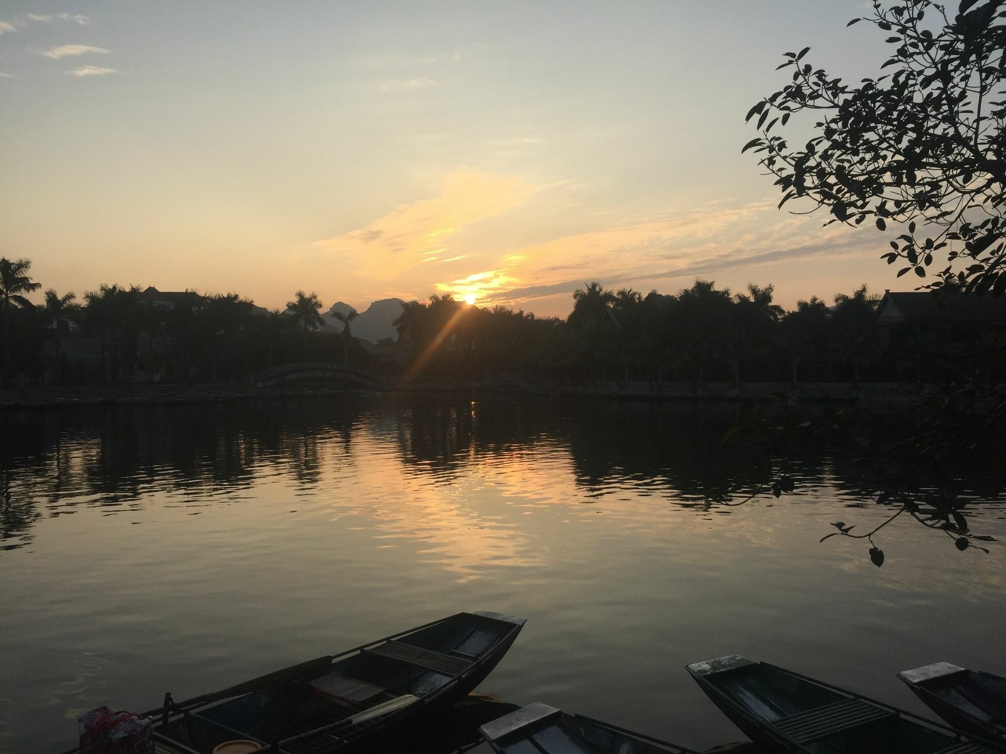 Отель Tam Coc Boutique Garden Ниньбинь Экстерьер фото